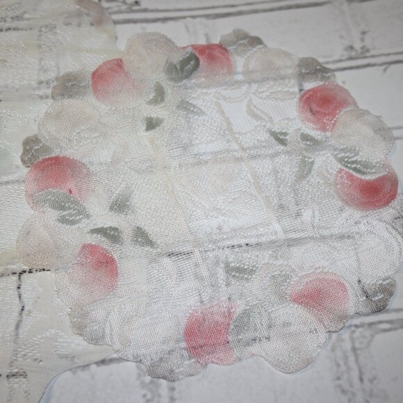 🌸 Vintage Flower Lace Doily Set · 14" & 10" - Picture 4 of 5